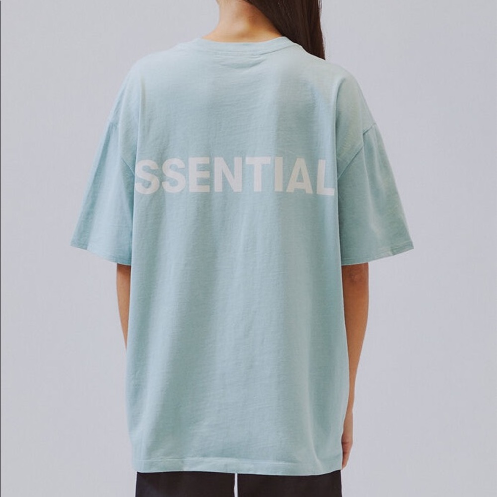 Fear of God Essentials Boxy T-Shirt - Blue